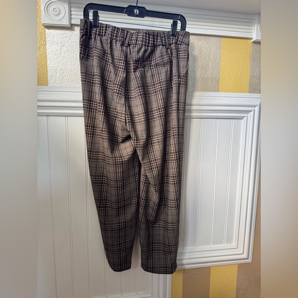 Men's Plaid Dress Pants - Brown and Black - Picture 2 of 2